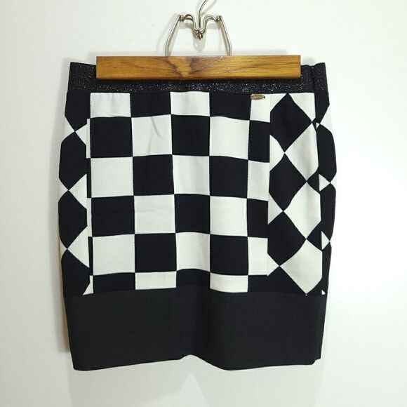 "Esc 'e la v" B&W Checker Mod 60s Style Mini Skirt - Picture 1 of 14